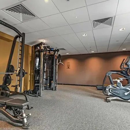 Deluxe 2 Bed Flat With Gym Sleeps 6 Appartement