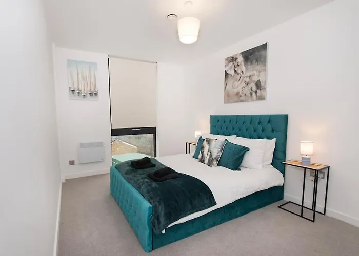 Deluxe 2 Bed Flat With Gym Sleeps 6 Apartamento *